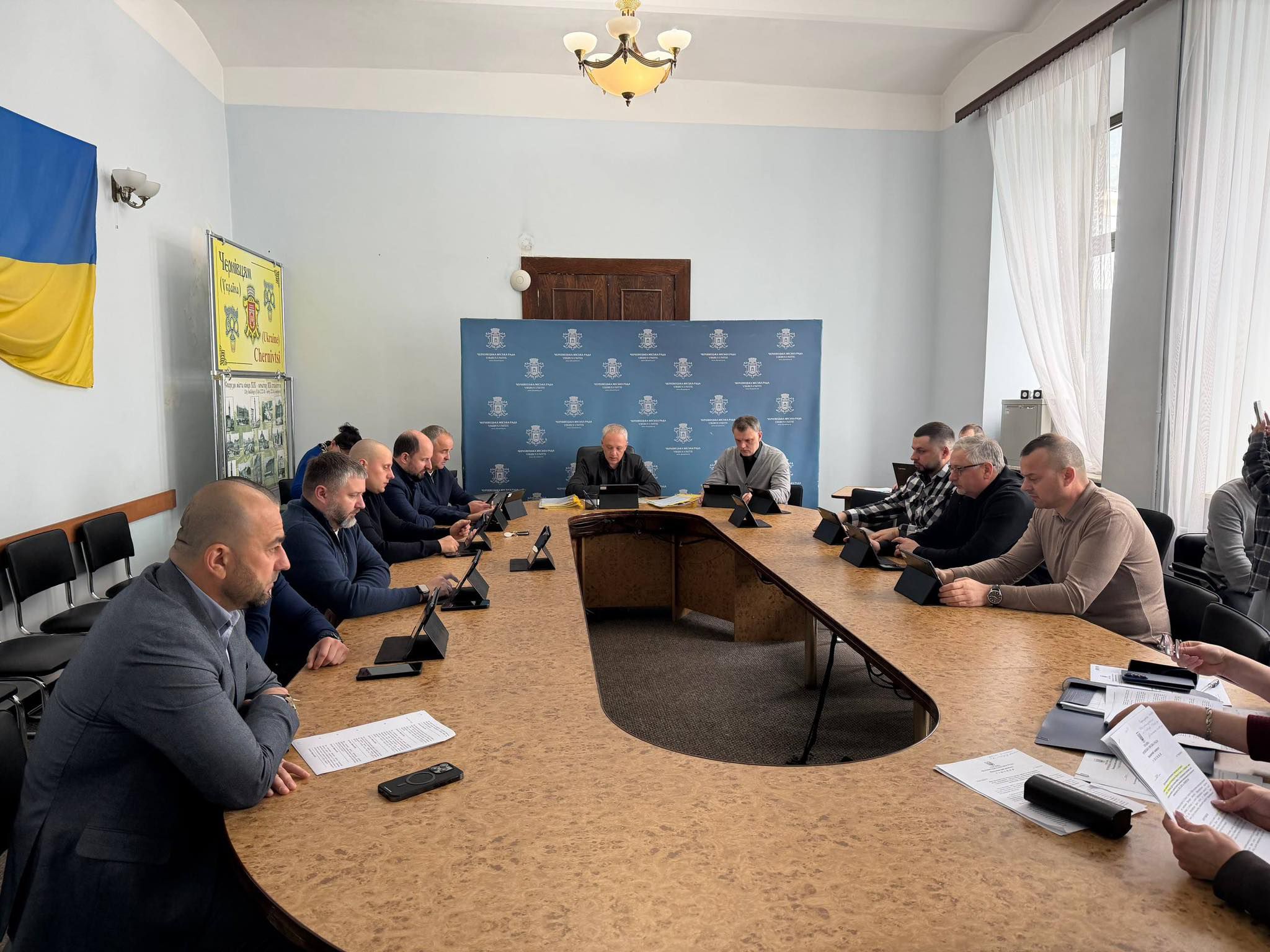 Доплати до пенсій інвалідам та допомога найменш захищеним